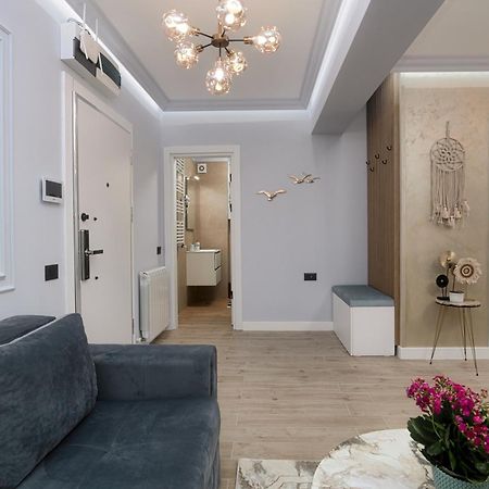 Golden Infinity Apartment Navodari Luaran gambar