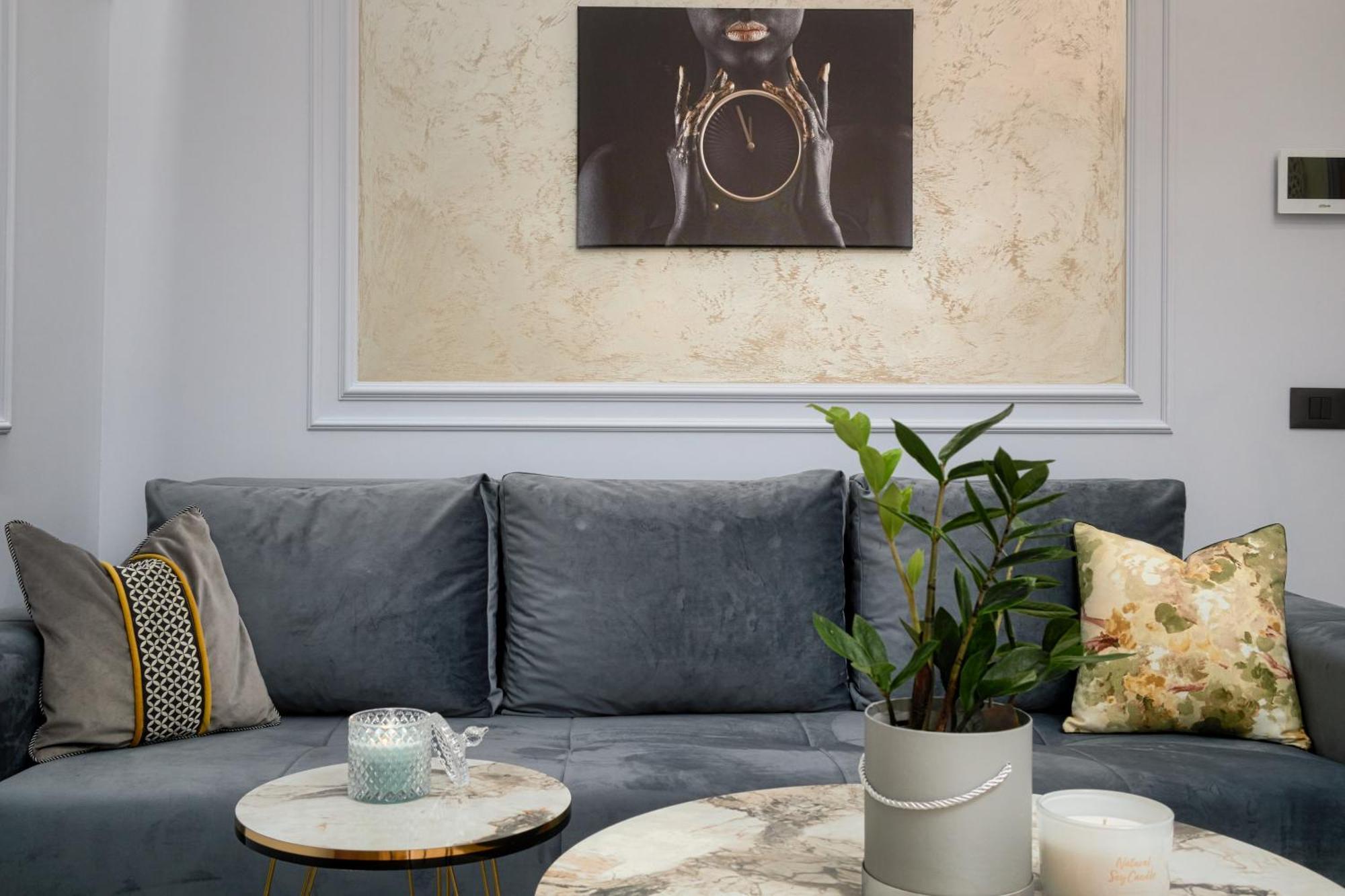 Golden Infinity Apartment Navodari Luaran gambar